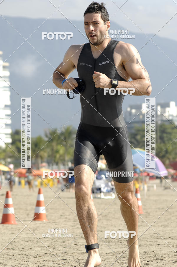 Buy your photos of the eventBLUE SERIES TRIATHLON BERTIOGA 2019 on Fotop
