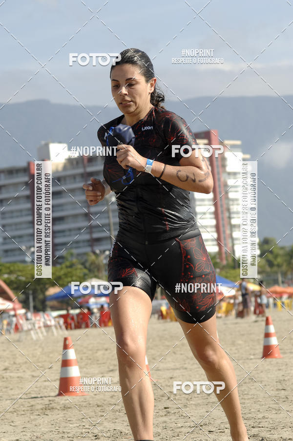 Buy your photos of the eventBLUE SERIES TRIATHLON BERTIOGA 2019 on Fotop