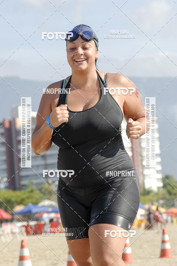 Buy your photos of the eventBLUE SERIES TRIATHLON BERTIOGA 2019 on Fotop