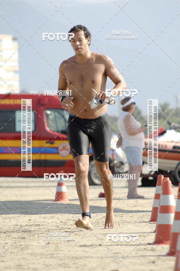 Buy your photos of the eventBLUE SERIES TRIATHLON BERTIOGA 2019 on Fotop