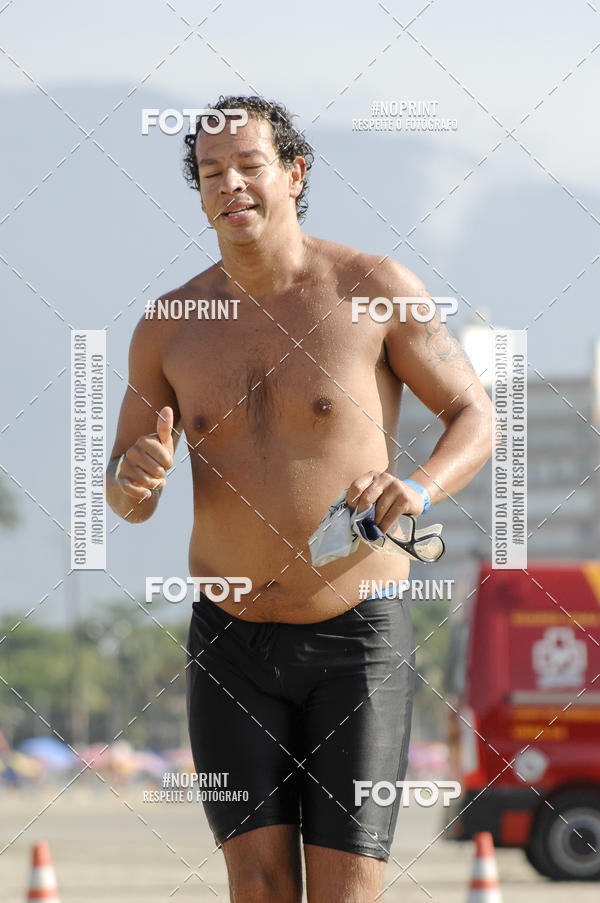 Buy your photos of the eventBLUE SERIES TRIATHLON BERTIOGA 2019 on Fotop