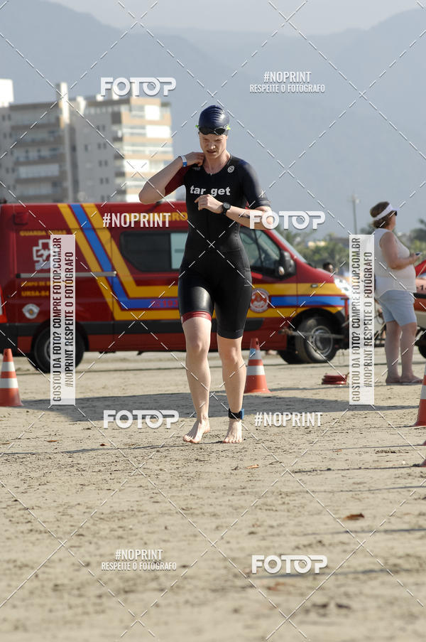 Buy your photos of the eventBLUE SERIES TRIATHLON BERTIOGA 2019 on Fotop