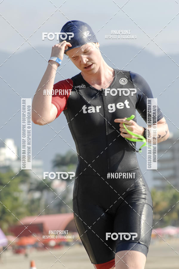 Buy your photos of the eventBLUE SERIES TRIATHLON BERTIOGA 2019 on Fotop
