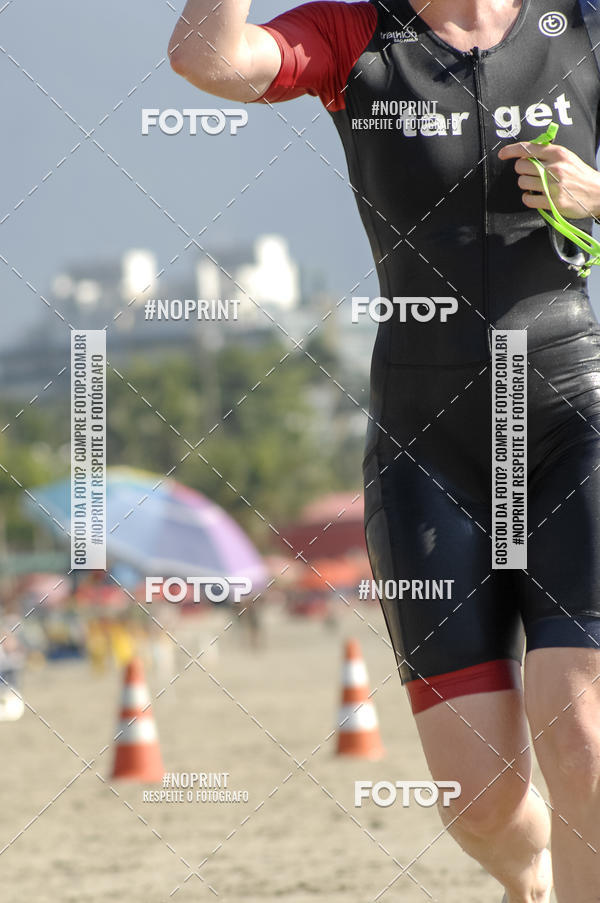 Buy your photos of the eventBLUE SERIES TRIATHLON BERTIOGA 2019 on Fotop