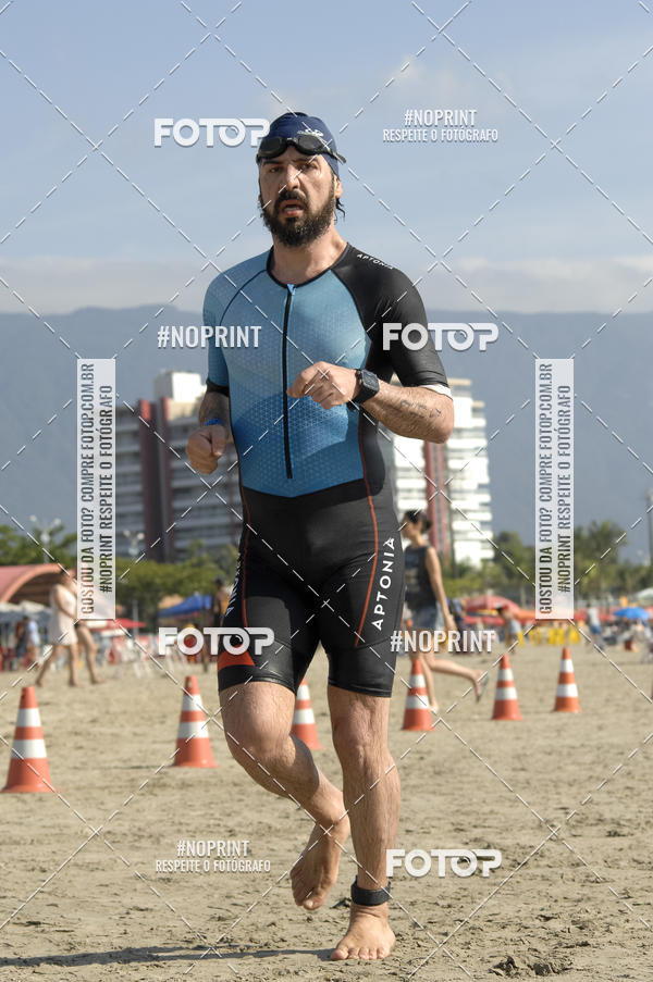 Buy your photos of the eventBLUE SERIES TRIATHLON BERTIOGA 2019 on Fotop