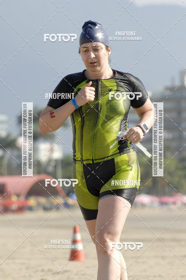Buy your photos of the eventBLUE SERIES TRIATHLON BERTIOGA 2019 on Fotop