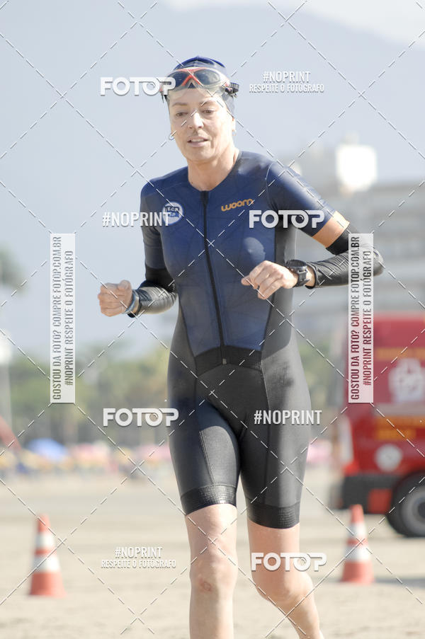 Buy your photos of the eventBLUE SERIES TRIATHLON BERTIOGA 2019 on Fotop