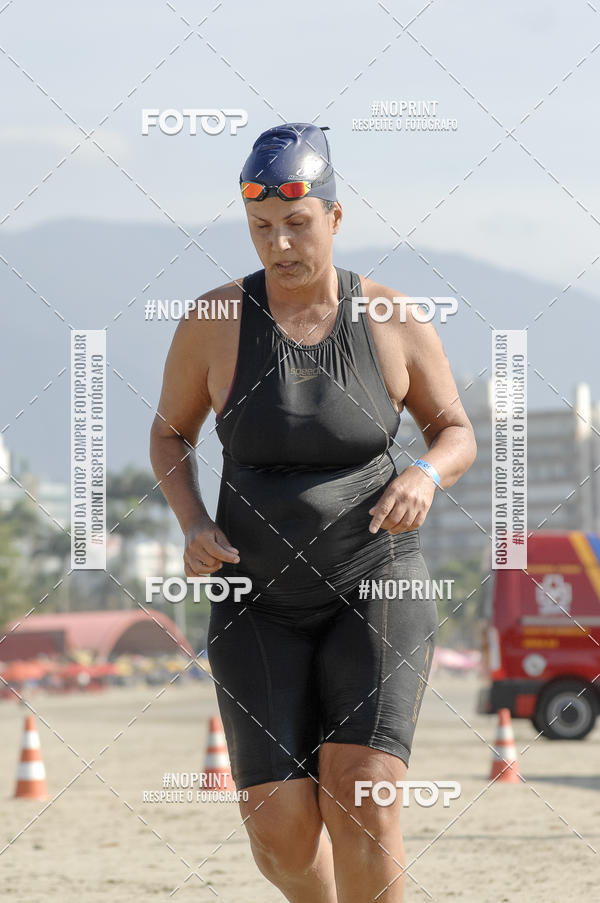 Buy your photos of the eventBLUE SERIES TRIATHLON BERTIOGA 2019 on Fotop