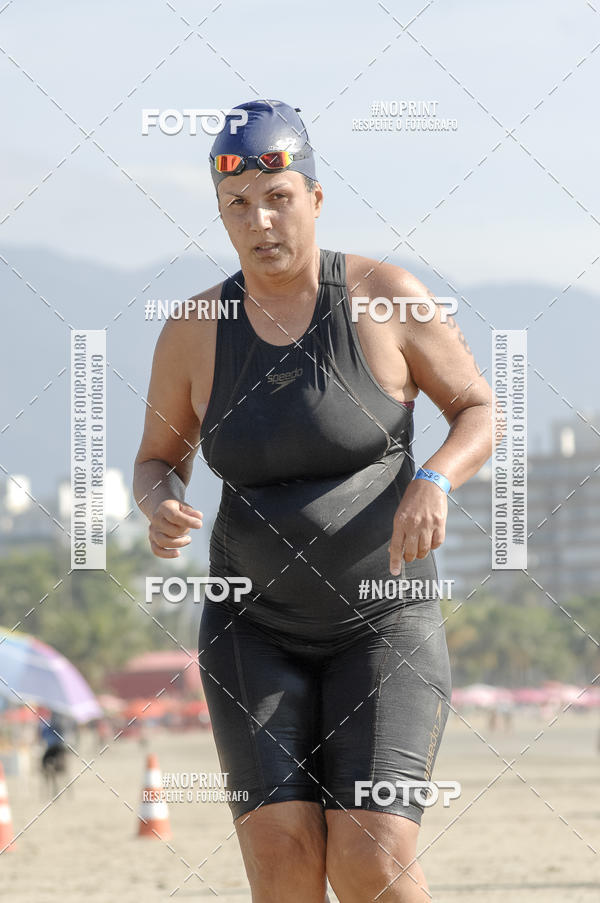 Buy your photos of the eventBLUE SERIES TRIATHLON BERTIOGA 2019 on Fotop