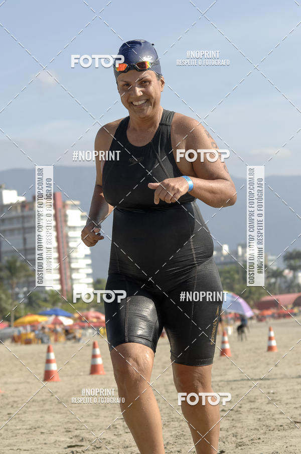 Buy your photos of the eventBLUE SERIES TRIATHLON BERTIOGA 2019 on Fotop