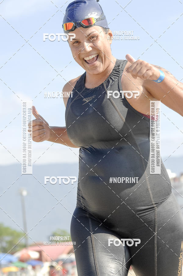 Buy your photos of the eventBLUE SERIES TRIATHLON BERTIOGA 2019 on Fotop