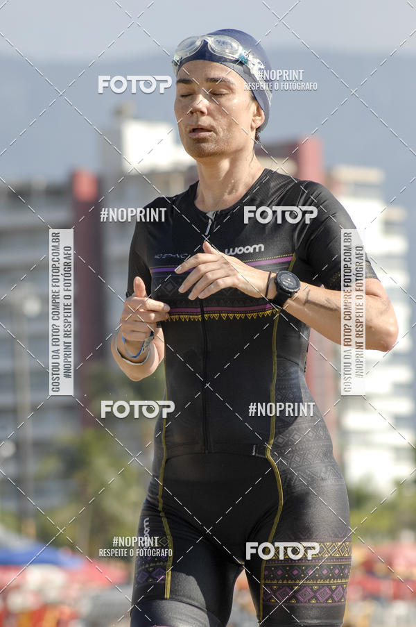 Buy your photos of the eventBLUE SERIES TRIATHLON BERTIOGA 2019 on Fotop