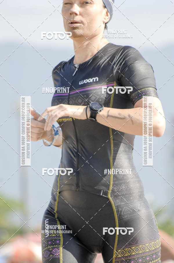 Buy your photos of the eventBLUE SERIES TRIATHLON BERTIOGA 2019 on Fotop