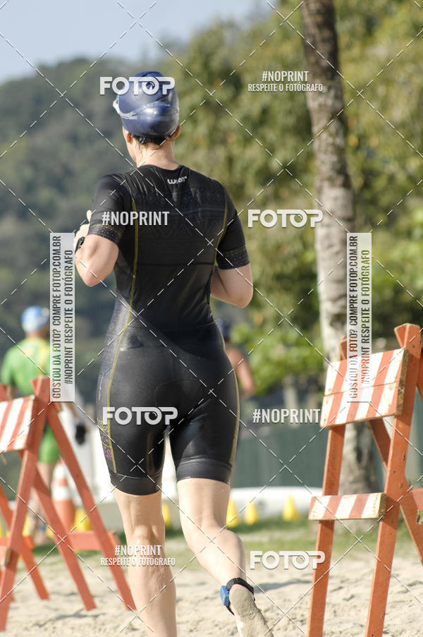 Buy your photos of the eventBLUE SERIES TRIATHLON BERTIOGA 2019 on Fotop