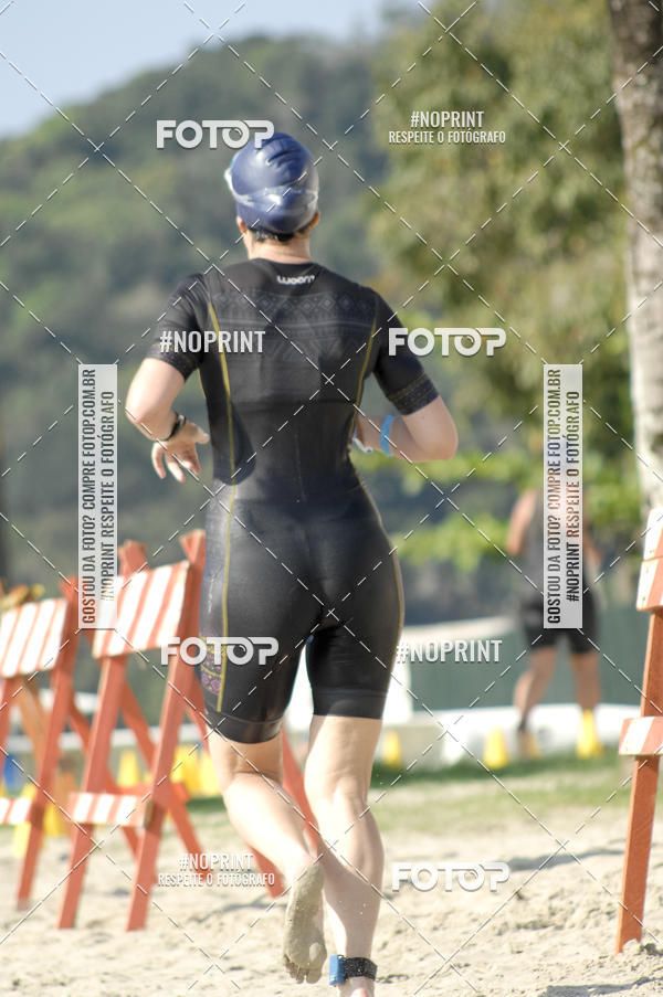 Buy your photos of the eventBLUE SERIES TRIATHLON BERTIOGA 2019 on Fotop