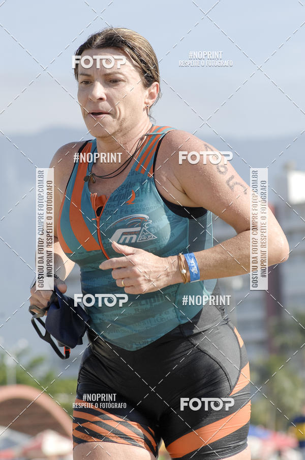 Acquista le foto dell'eventoBLUE SERIES TRIATHLON BERTIOGA 2019 in Fotop