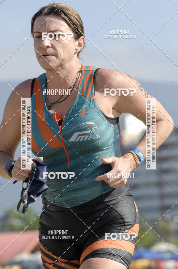 Acquista le foto dell'eventoBLUE SERIES TRIATHLON BERTIOGA 2019 in Fotop