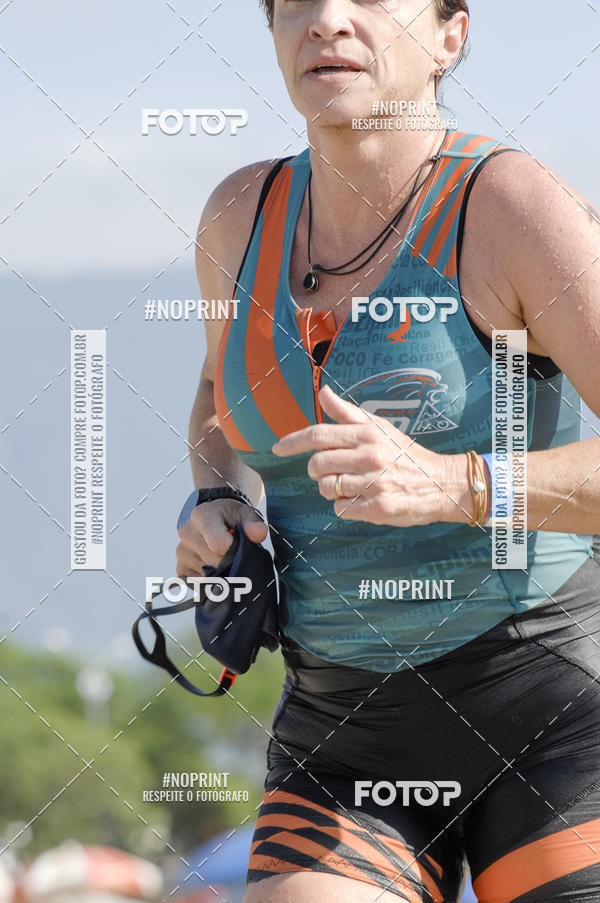 Acquista le foto dell'eventoBLUE SERIES TRIATHLON BERTIOGA 2019 in Fotop