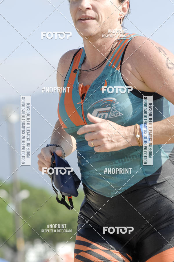 Acquista le foto dell'eventoBLUE SERIES TRIATHLON BERTIOGA 2019 in Fotop