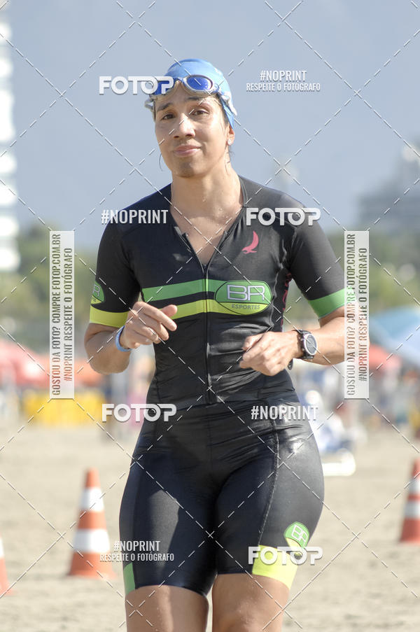 Acquista le foto dell'eventoBLUE SERIES TRIATHLON BERTIOGA 2019 in Fotop