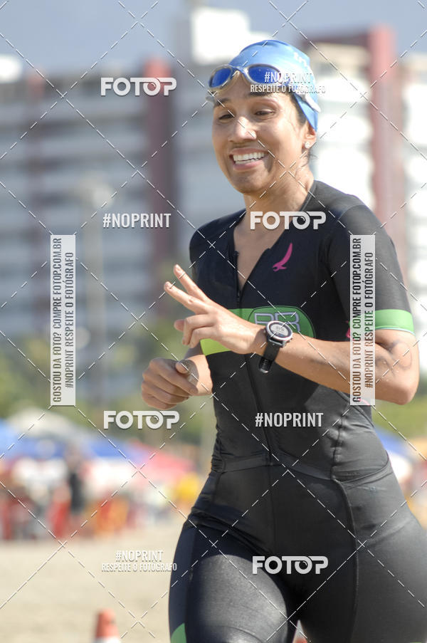 Acquista le foto dell'eventoBLUE SERIES TRIATHLON BERTIOGA 2019 in Fotop