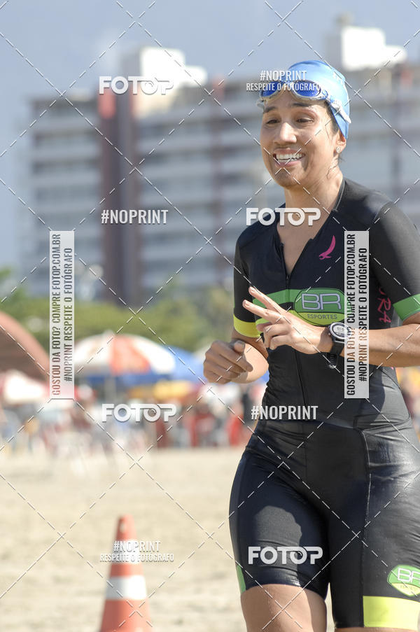 Acquista le foto dell'eventoBLUE SERIES TRIATHLON BERTIOGA 2019 in Fotop