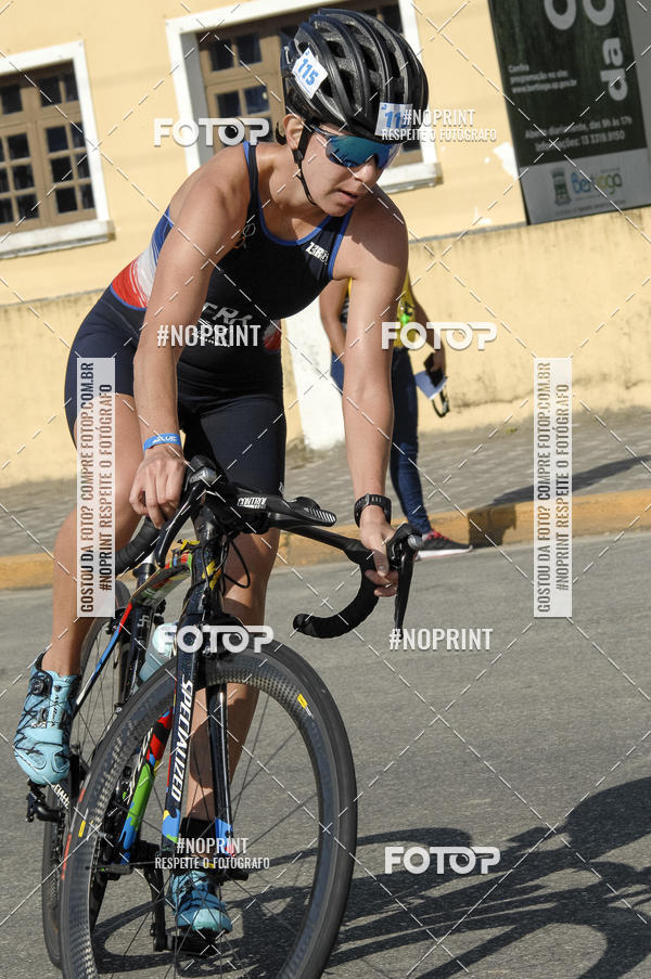 Acquista le foto dell'eventoBLUE SERIES TRIATHLON BERTIOGA 2019 in Fotop