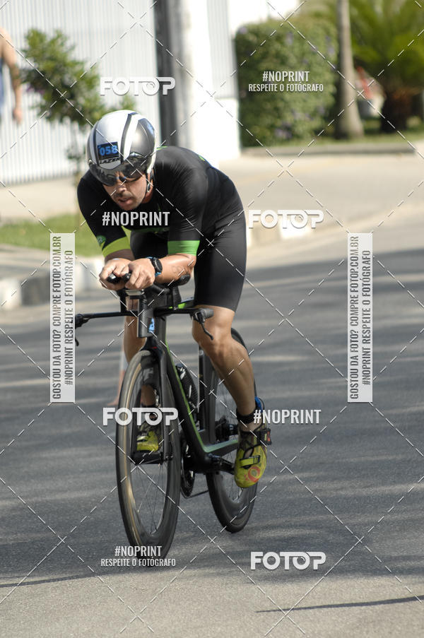 Compra tus fotos del eventoBLUE SERIES TRIATHLON BERTIOGA 2019 En Fotop