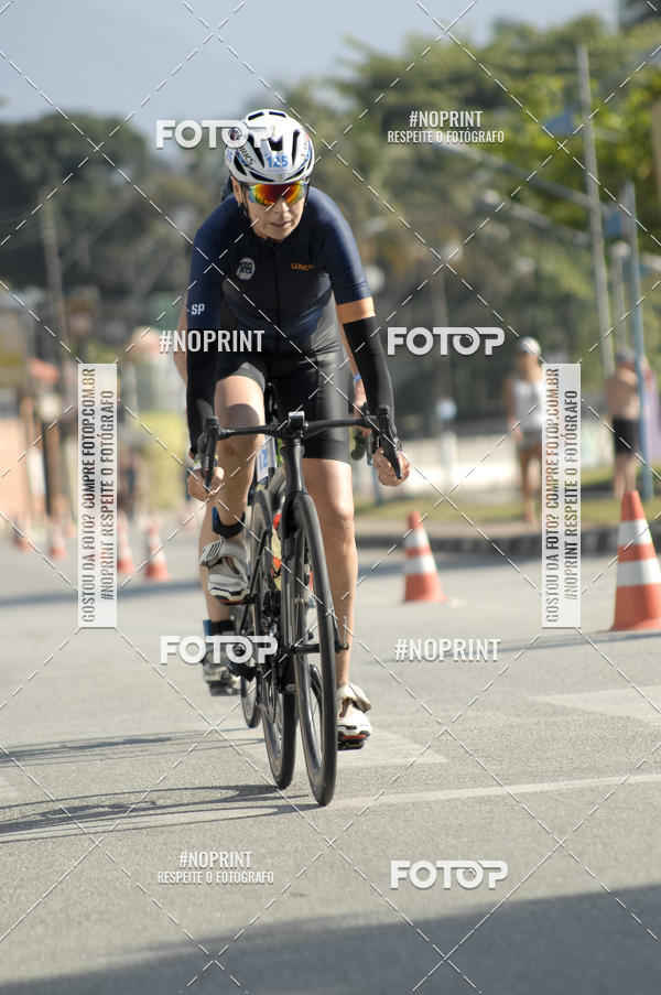 Compra tus fotos del eventoBLUE SERIES TRIATHLON BERTIOGA 2019 En Fotop
