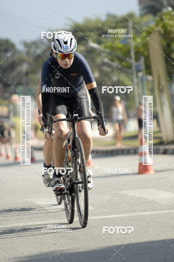 Compra tus fotos del eventoBLUE SERIES TRIATHLON BERTIOGA 2019 En Fotop
