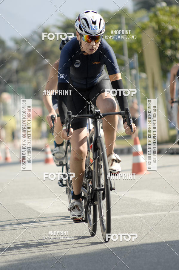 Compra tus fotos del eventoBLUE SERIES TRIATHLON BERTIOGA 2019 En Fotop