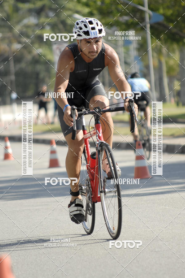 Compra tus fotos del eventoBLUE SERIES TRIATHLON BERTIOGA 2019 En Fotop