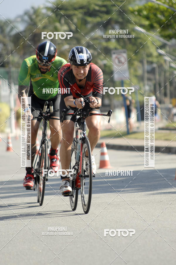 Acquista le foto dell'eventoBLUE SERIES TRIATHLON BERTIOGA 2019 in Fotop