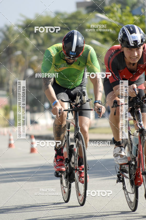 Acquista le foto dell'eventoBLUE SERIES TRIATHLON BERTIOGA 2019 in Fotop