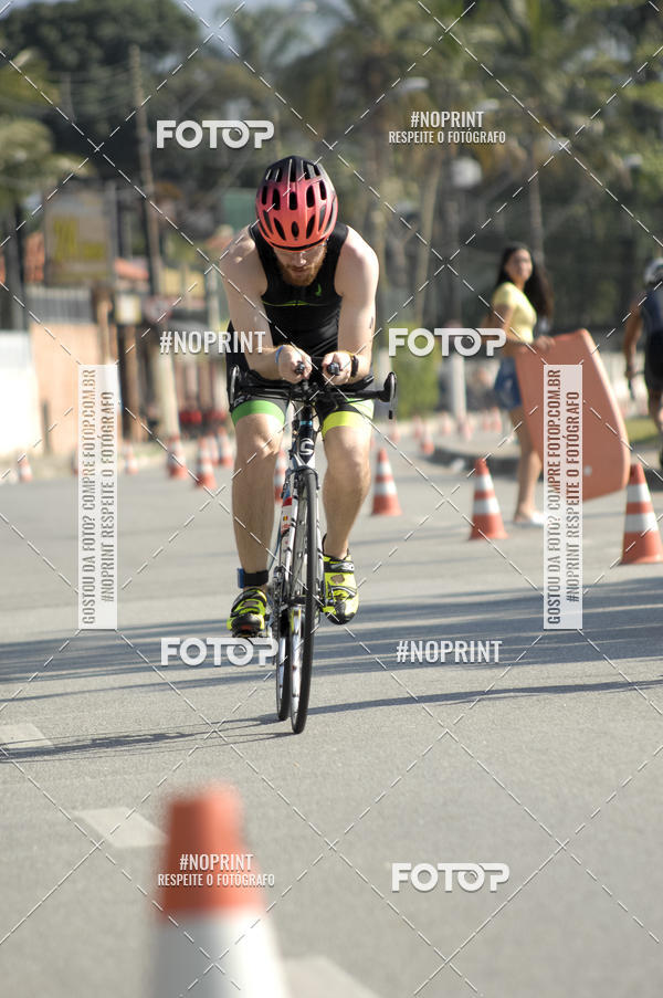 Acquista le foto dell'eventoBLUE SERIES TRIATHLON BERTIOGA 2019 in Fotop