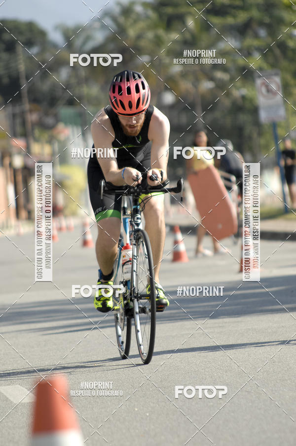 Acquista le foto dell'eventoBLUE SERIES TRIATHLON BERTIOGA 2019 in Fotop