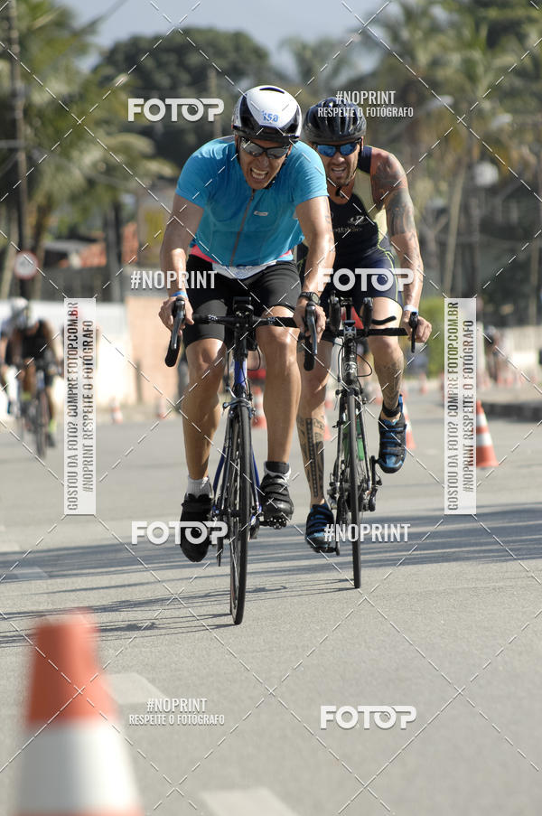 Acquista le foto dell'eventoBLUE SERIES TRIATHLON BERTIOGA 2019 in Fotop