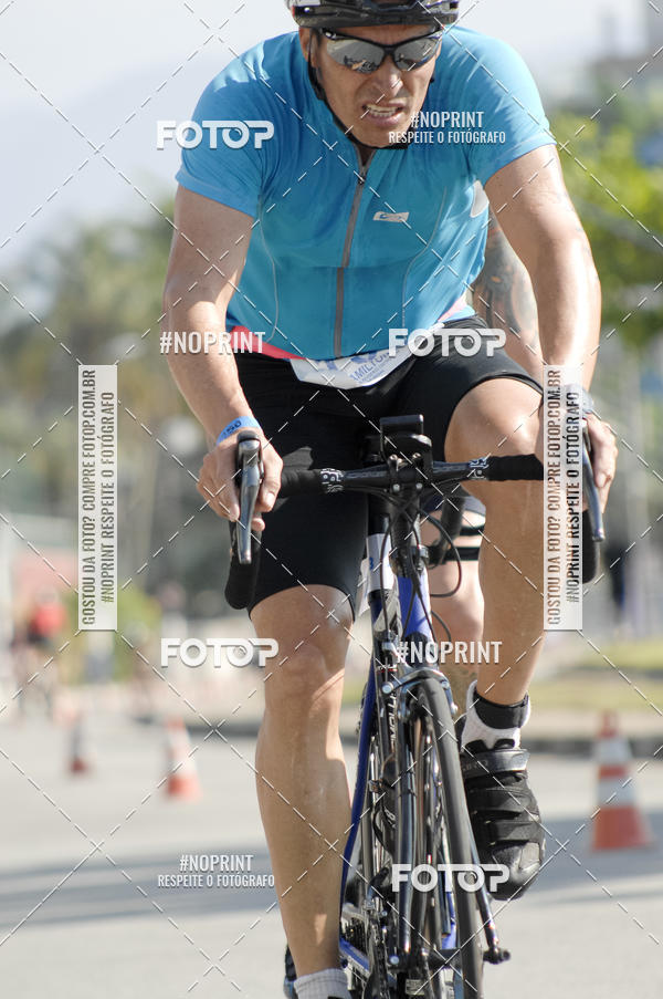 Acquista le foto dell'eventoBLUE SERIES TRIATHLON BERTIOGA 2019 in Fotop