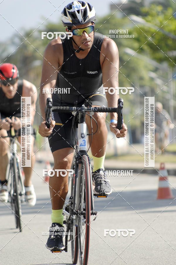 Acquista le foto dell'eventoBLUE SERIES TRIATHLON BERTIOGA 2019 in Fotop