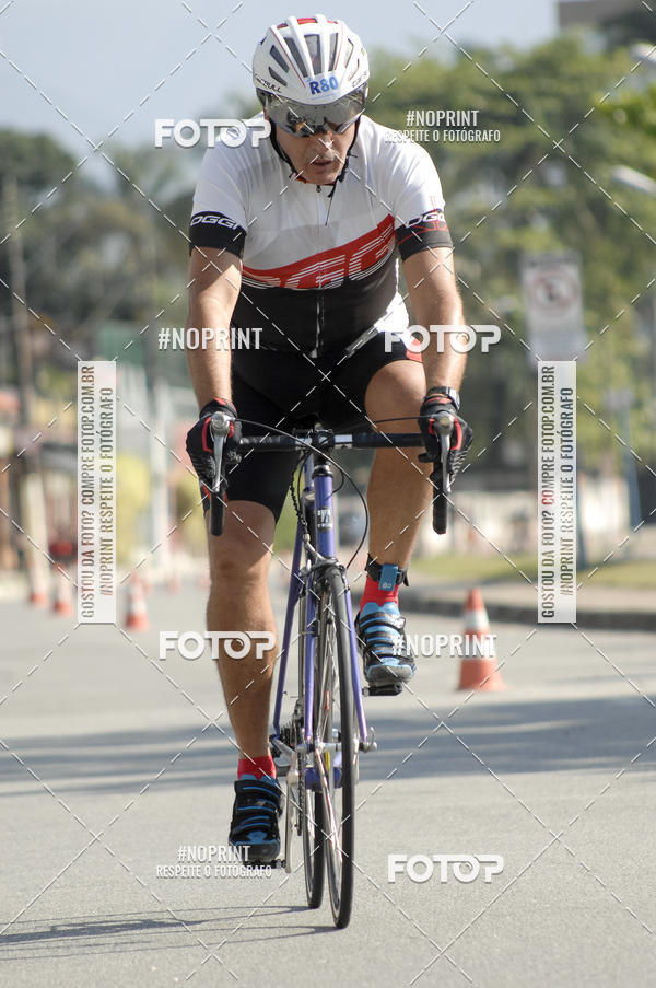 Acquista le foto dell'eventoBLUE SERIES TRIATHLON BERTIOGA 2019 in Fotop