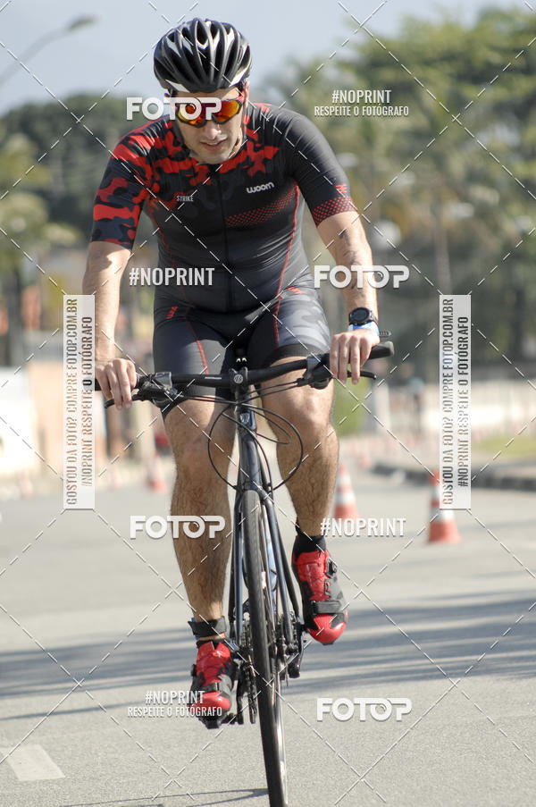 Compra tus fotos del eventoBLUE SERIES TRIATHLON BERTIOGA 2019 En Fotop