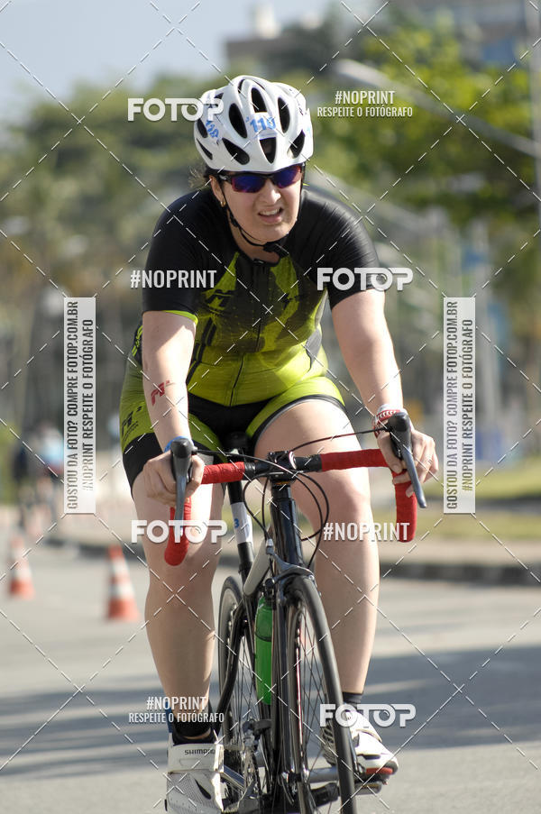 Compra tus fotos del eventoBLUE SERIES TRIATHLON BERTIOGA 2019 En Fotop