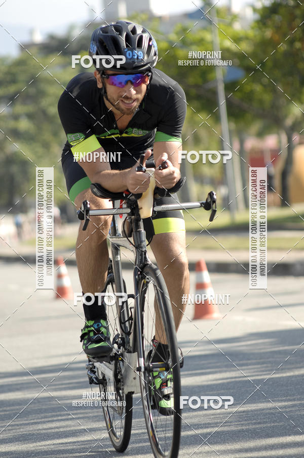 Compra tus fotos del eventoBLUE SERIES TRIATHLON BERTIOGA 2019 En Fotop