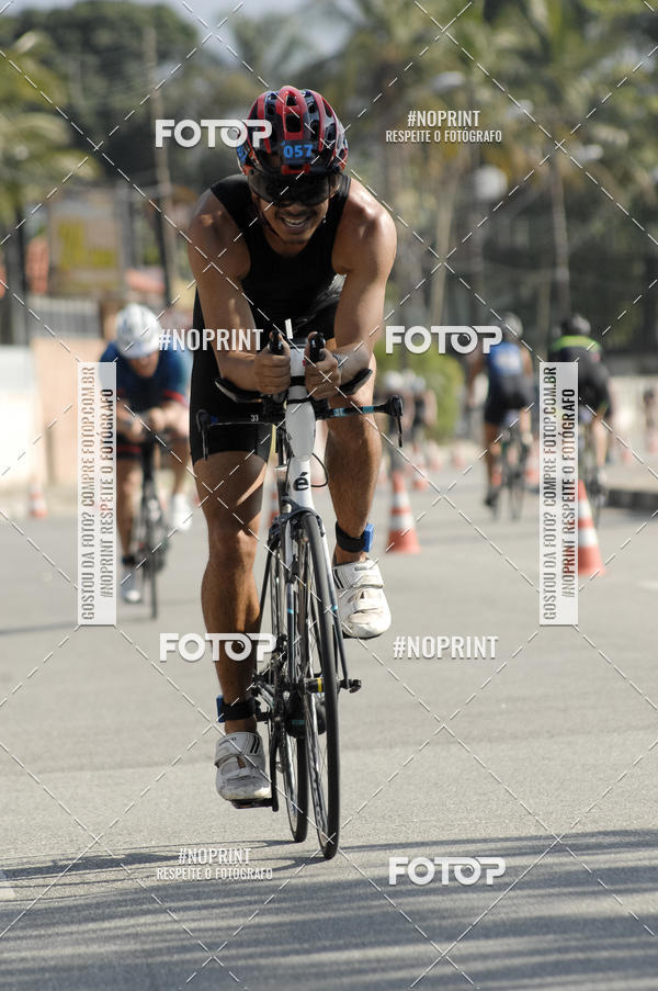 Acquista le foto dell'eventoBLUE SERIES TRIATHLON BERTIOGA 2019 in Fotop