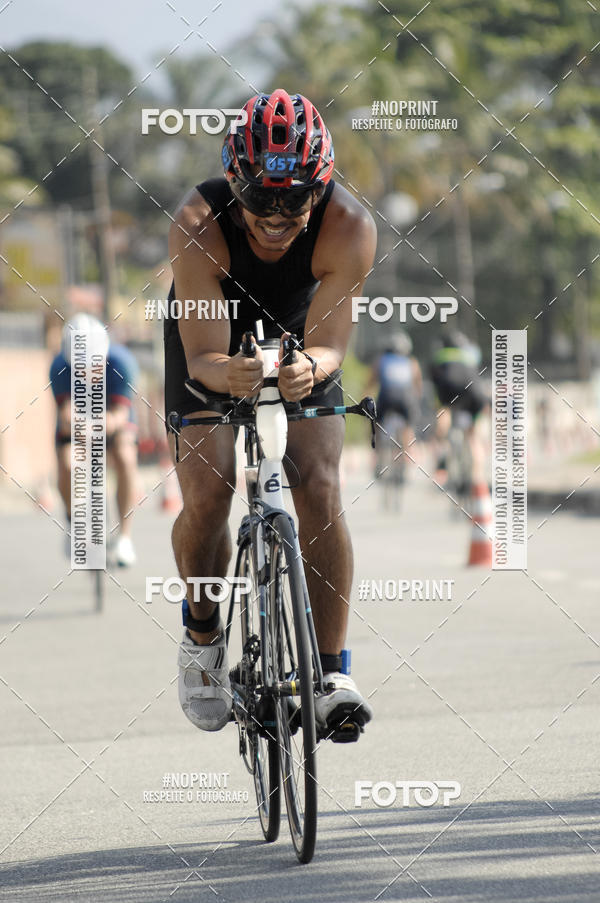 Acquista le foto dell'eventoBLUE SERIES TRIATHLON BERTIOGA 2019 in Fotop