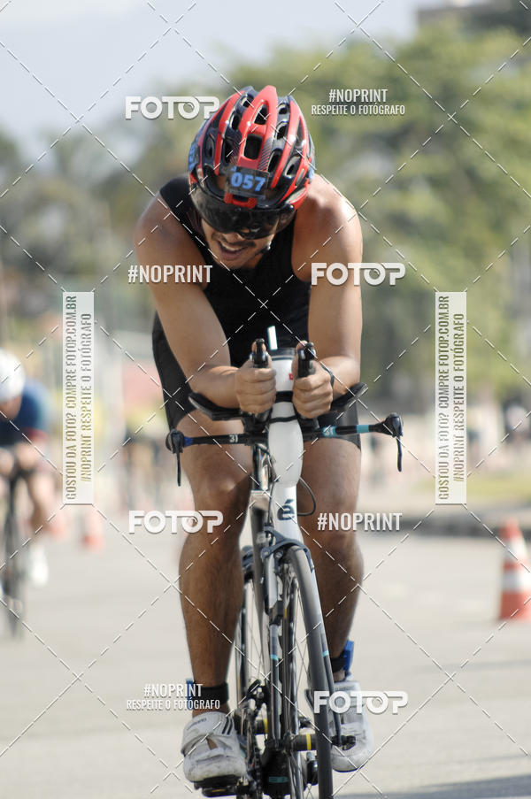 Acquista le foto dell'eventoBLUE SERIES TRIATHLON BERTIOGA 2019 in Fotop