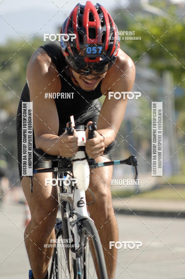 Acquista le foto dell'eventoBLUE SERIES TRIATHLON BERTIOGA 2019 in Fotop