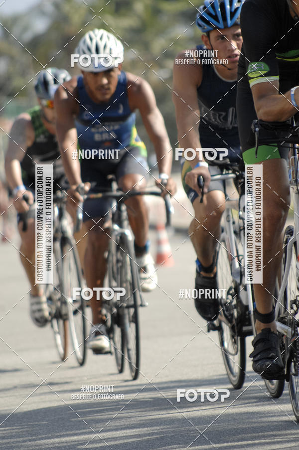 Acquista le foto dell'eventoBLUE SERIES TRIATHLON BERTIOGA 2019 in Fotop