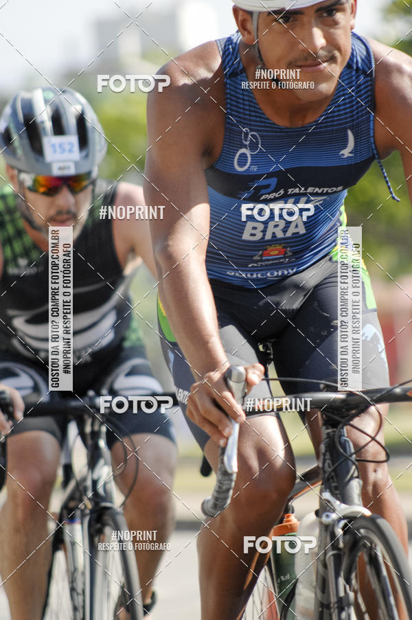 Acquista le foto dell'eventoBLUE SERIES TRIATHLON BERTIOGA 2019 in Fotop
