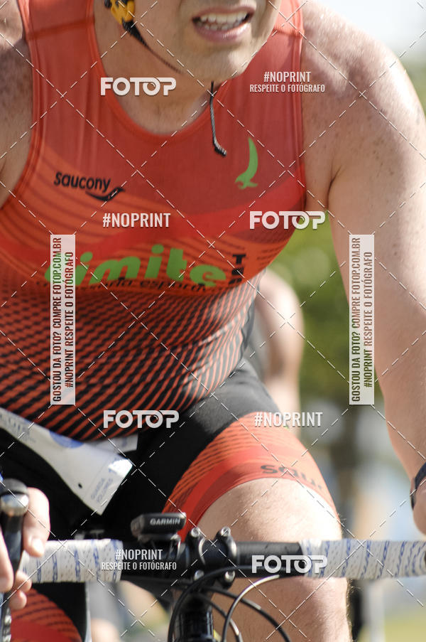 Acquista le foto dell'eventoBLUE SERIES TRIATHLON BERTIOGA 2019 in Fotop